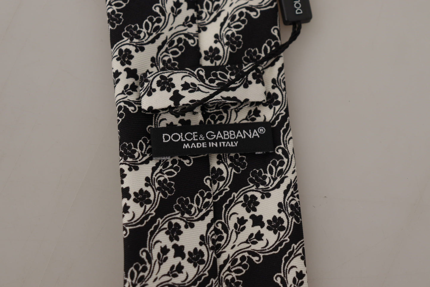 Dolce & Gabbana Elegant Floral Print Silk Bow Tie