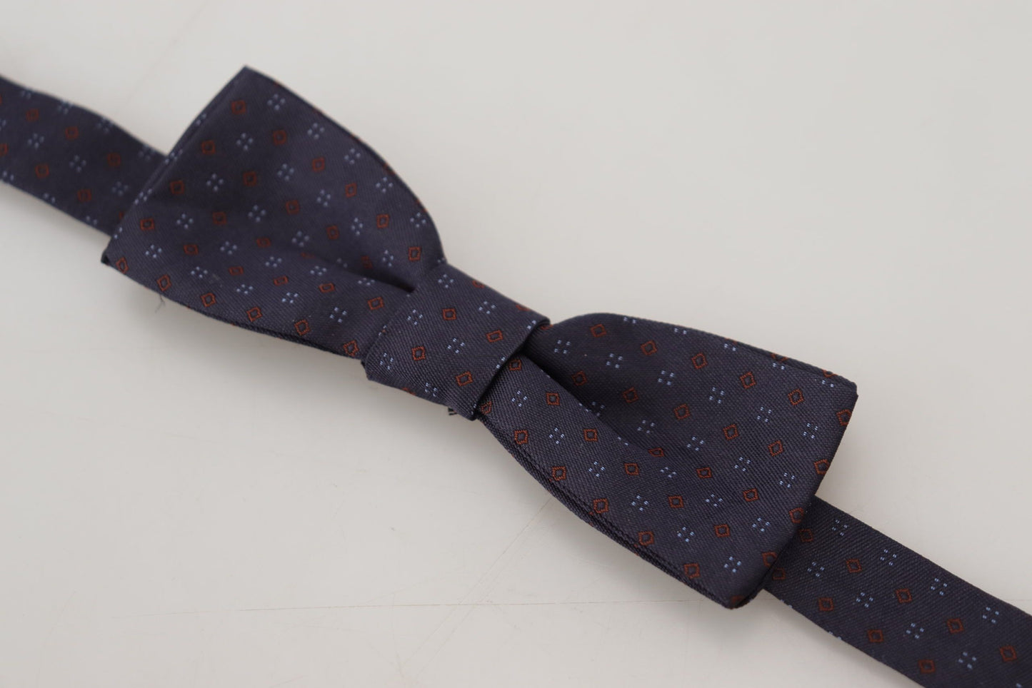 Dolce &amp; Gabbana Elegant Silk Patterned Bow Tie