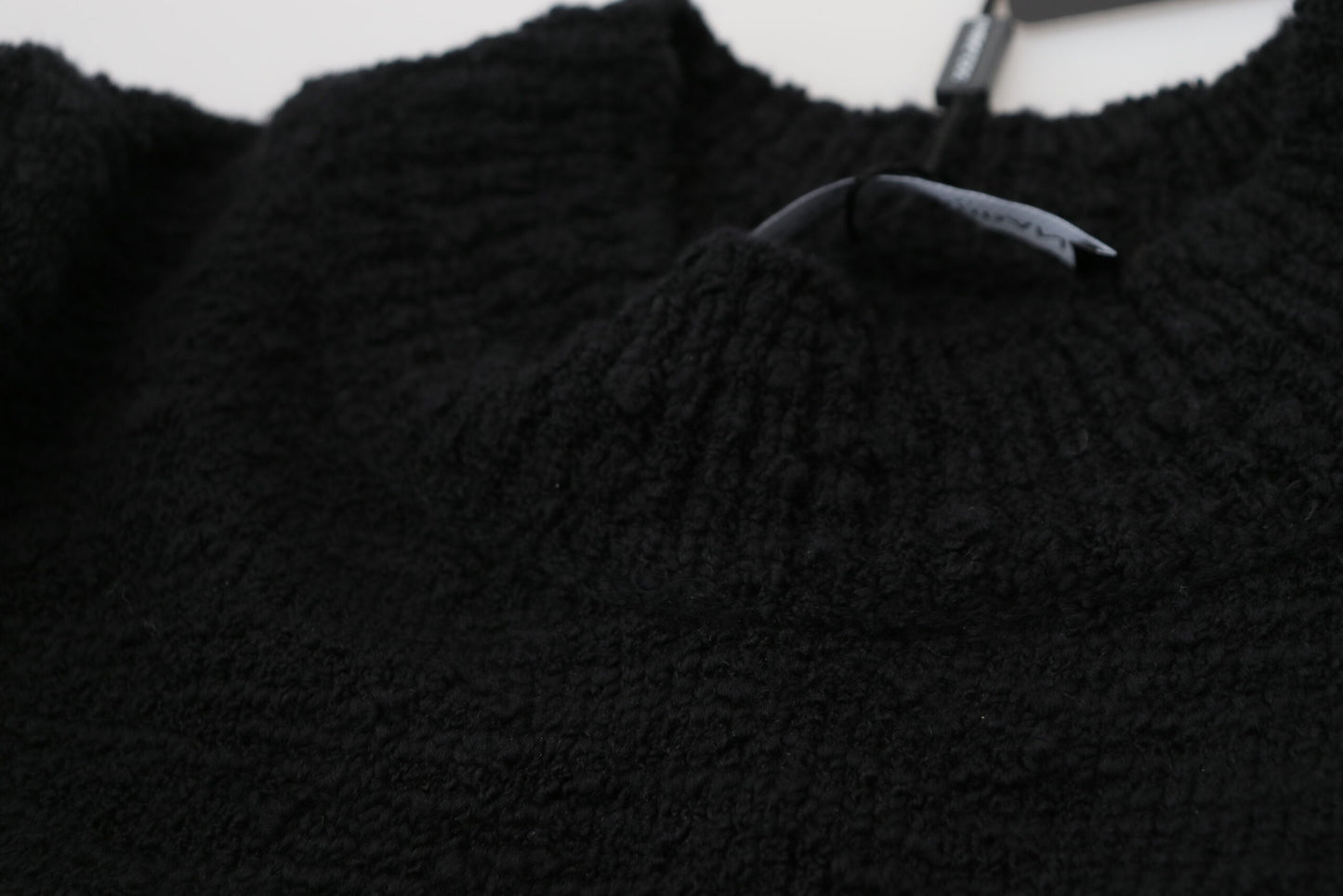 Dolce &amp; Gabbana Elegant Virgin Wool Pullover Sweater