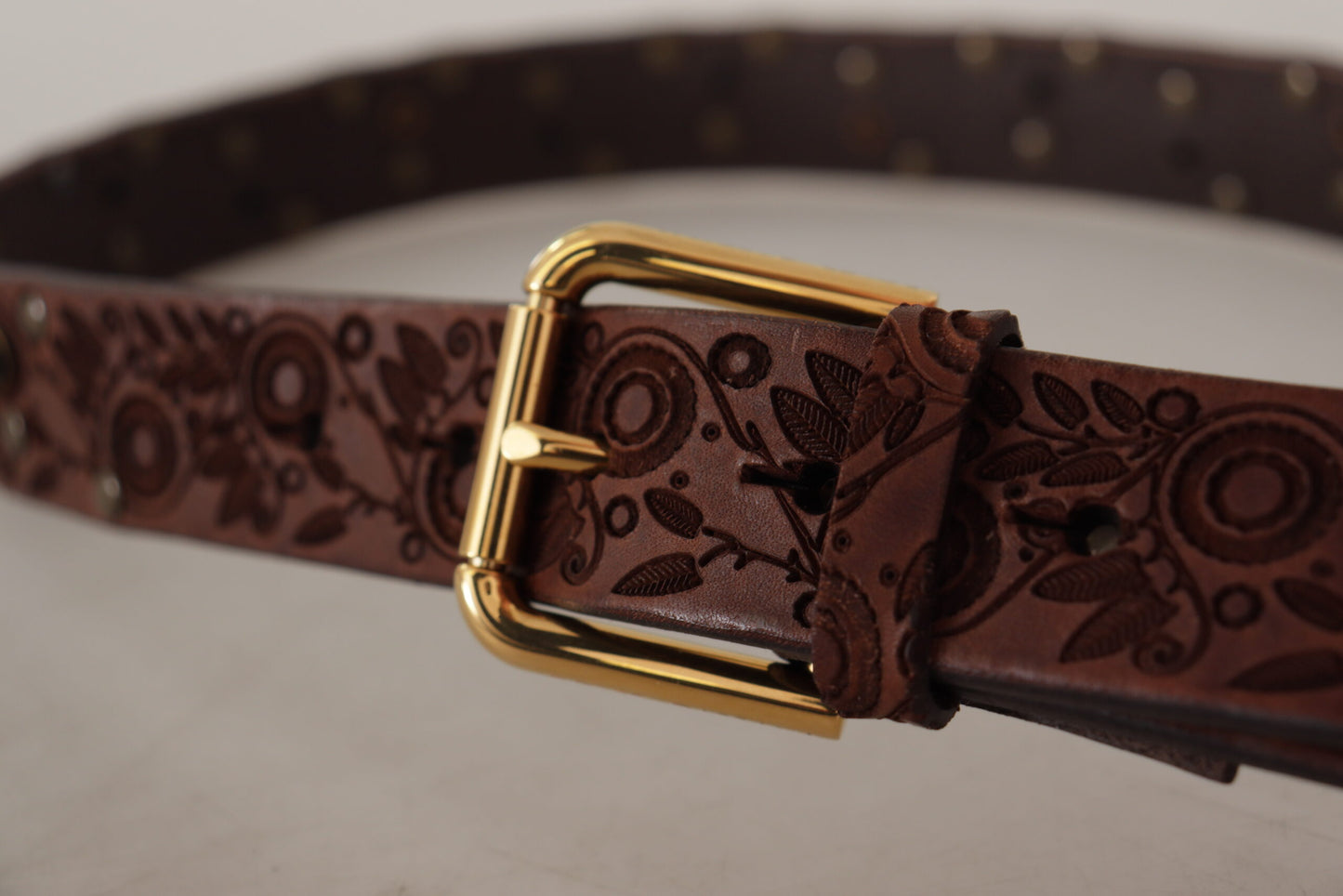 Dolce &amp; Gabbana Elegant Leather Belt with Engraved Buckle