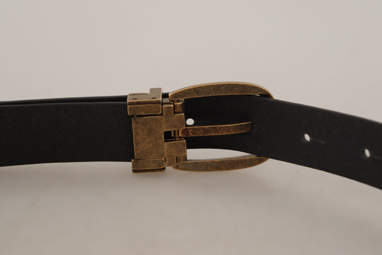 Dolce &amp; Gabbana Elegant Leather Belt with Metal Buckle