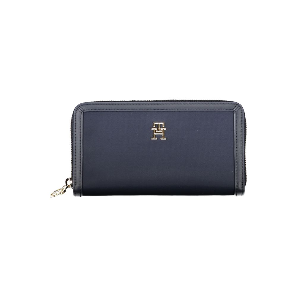 Tommy Hilfiger Chic Sustainable Blue Wallet with Secure Zip