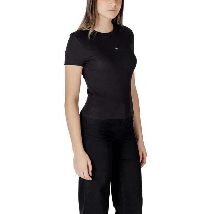 Calvin Klein Jeans - Calvin Klein Jeans T-shirt Women